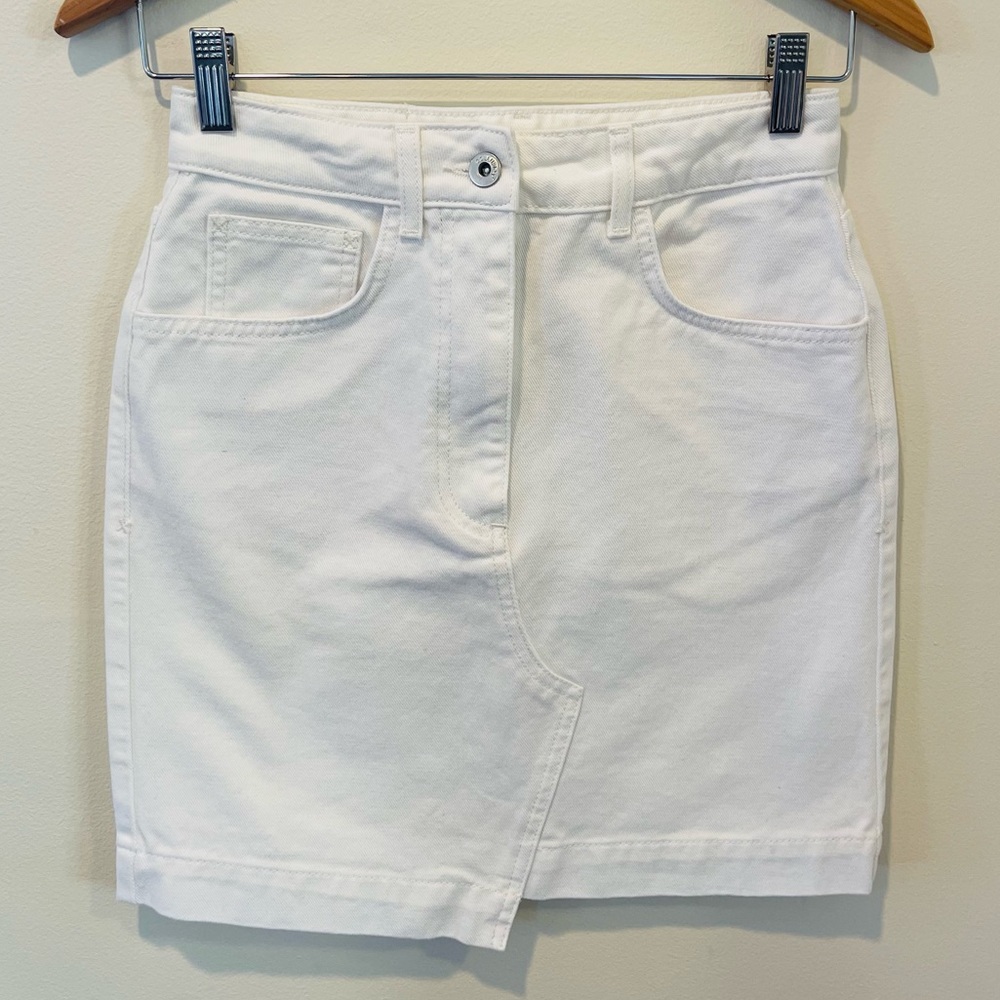 White Jean mini skirt.